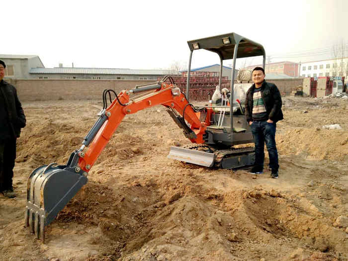 小型挖掘機(jī)冬季保養(yǎng) 小型挖掘機(jī)冬季保養(yǎng)